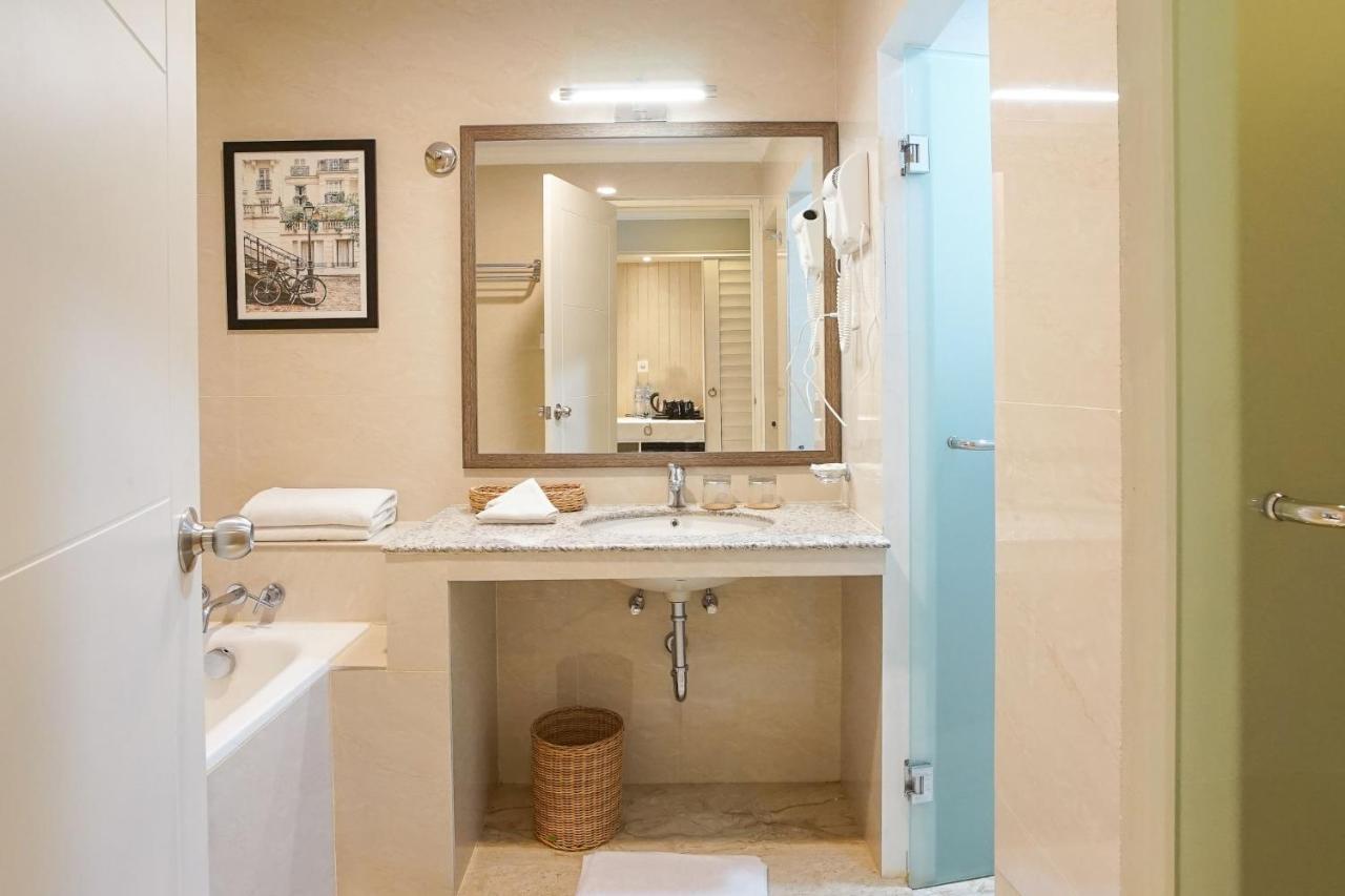 Hotel Villa Emitta Tomohon Dış mekan fotoğraf