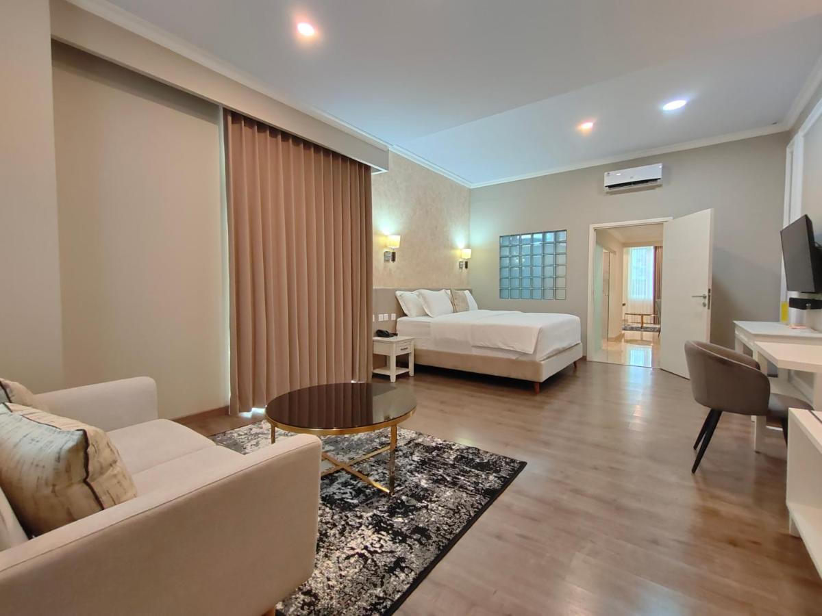 Hotel Villa Emitta Tomohon Dış mekan fotoğraf